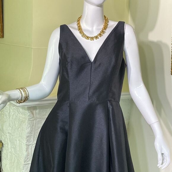 Monique Lhullier Black High Low Sleeveless Ball Gown - Picture 4 of 11